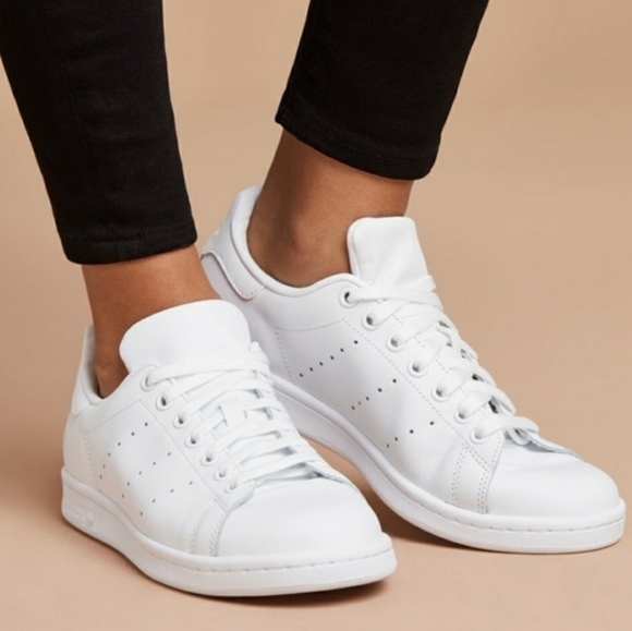 adidas women's stan smith casual sneakers